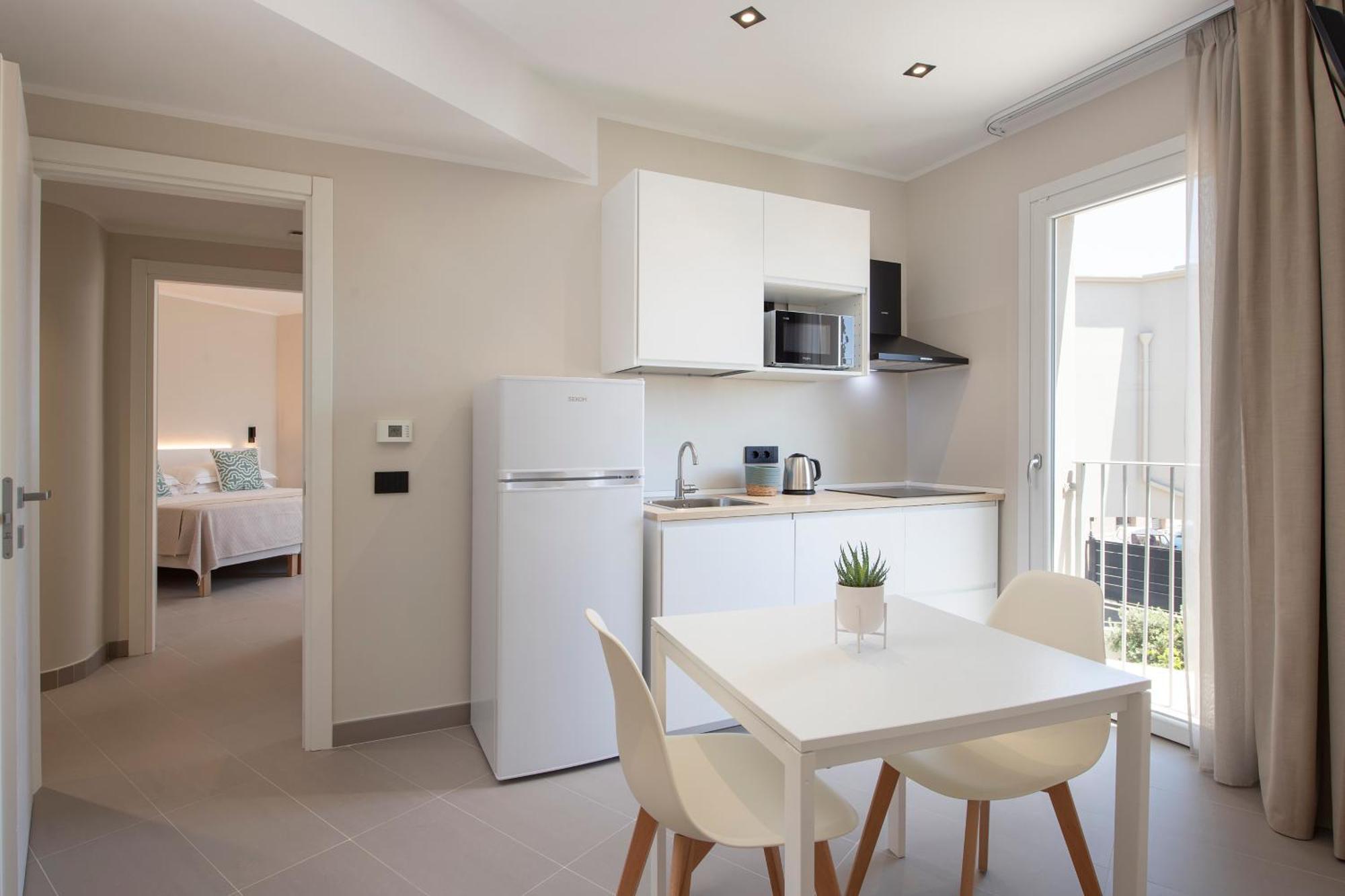 Mem Lodge And Suite Pula Luaran gambar