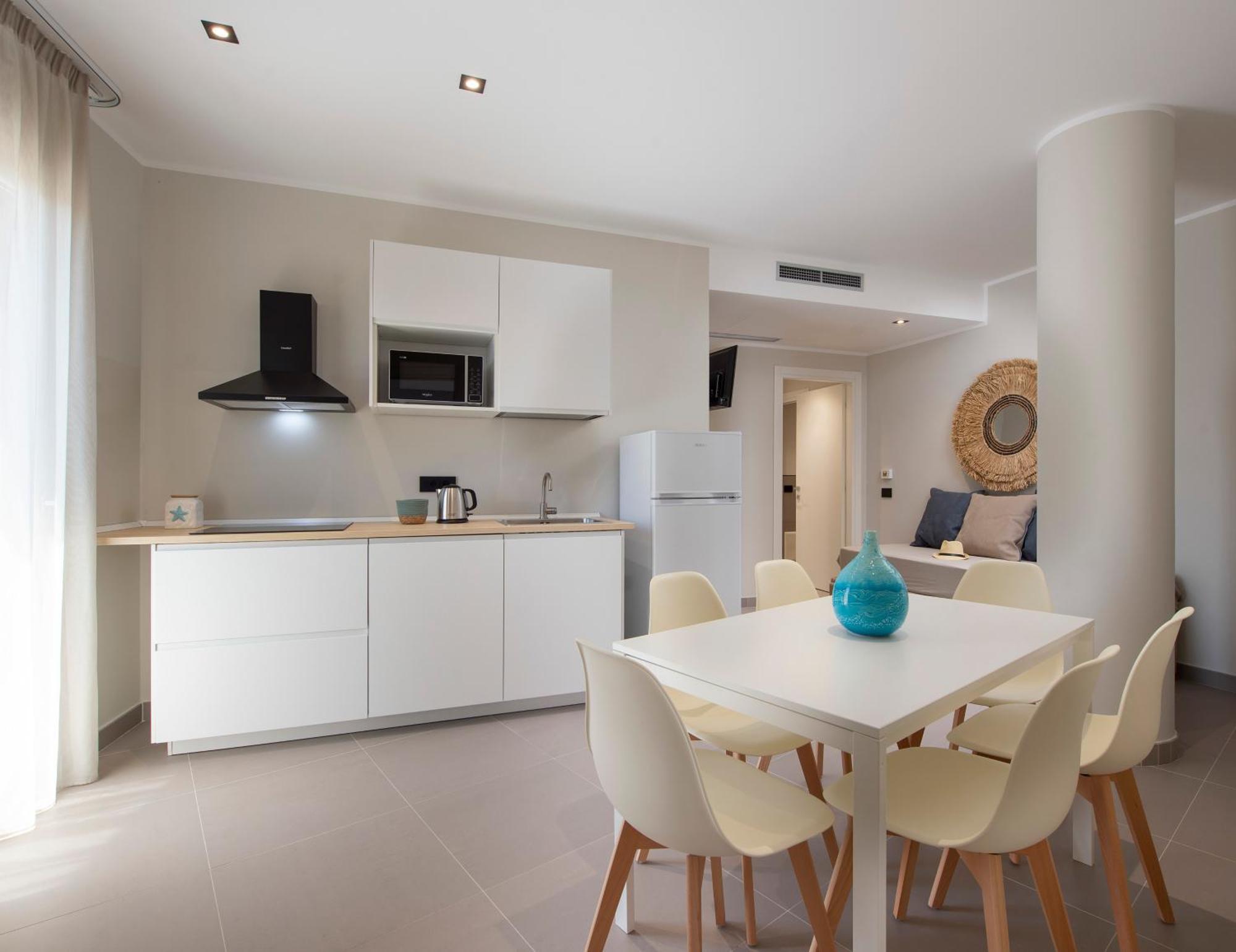 Mem Lodge And Suite Pula Luaran gambar
